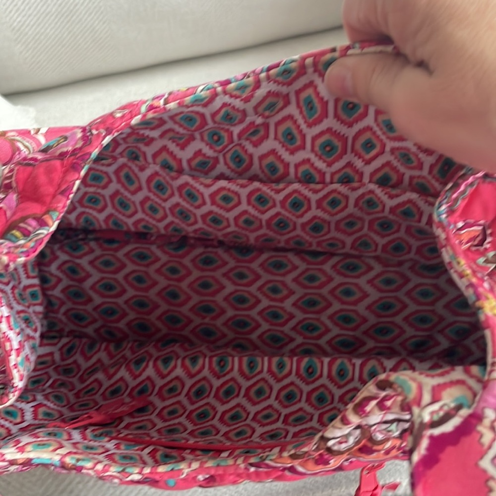 Vera Bradley quilted bag - Picture 3 of 3